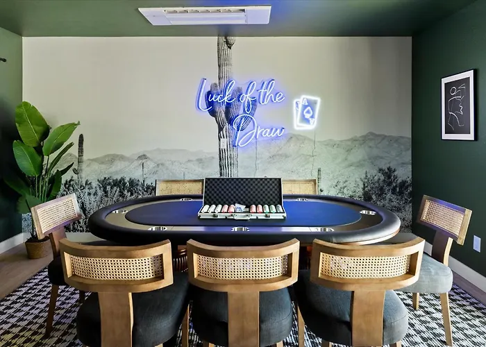 Holiday home Sportscourt Pool Hot Tub Game Playground Phoenix